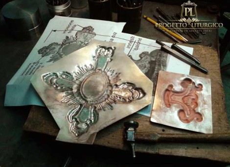 prezioso reliquiario antico