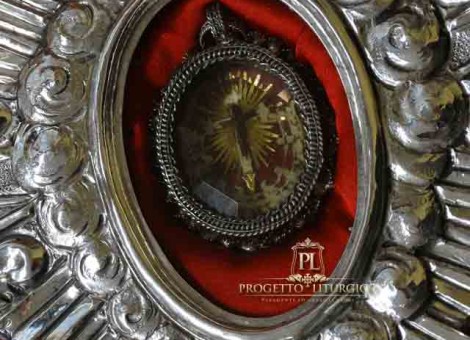 reliquia reliquiario argento