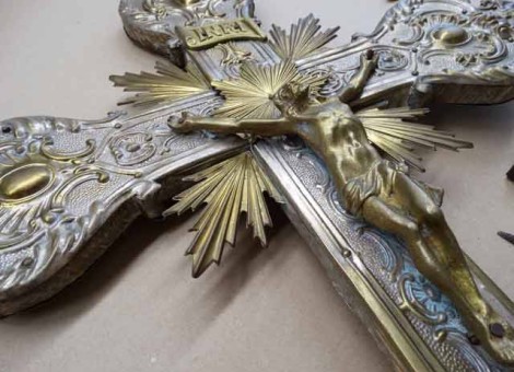 RESTAURO CROCE PROCESSIONALE